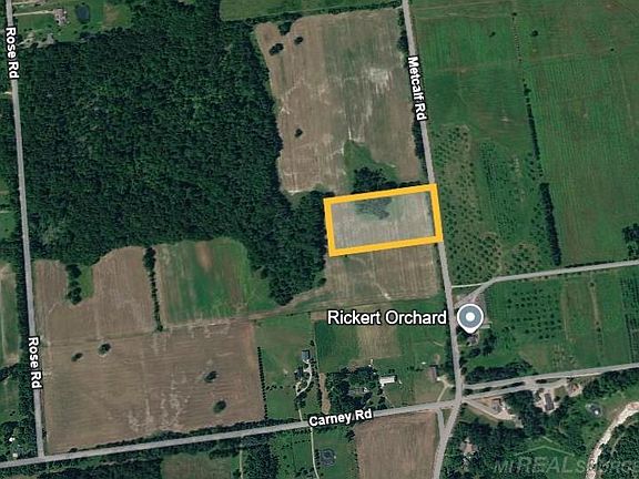 3rd image of Metcalf Rd