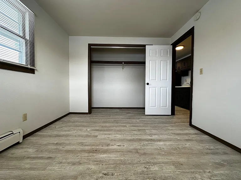 1052 Winter Ln — Photo 15