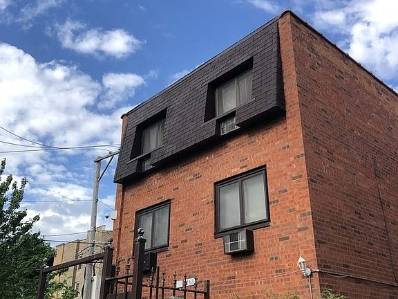 2nd image of 6163 N Leavitt St #2N