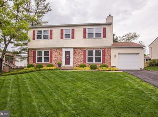 1203 Bicksler Ct, Herndon, VA 20170