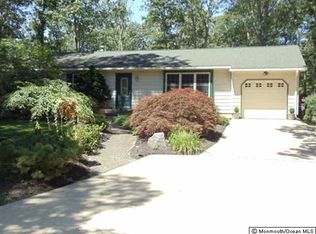 96 N Hope Chapel Rd, Jackson, NJ 08527