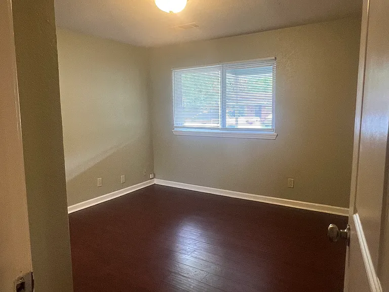 212 South St — Photo 6