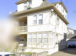 122 Princeton St, Bridgeport, CT 06605