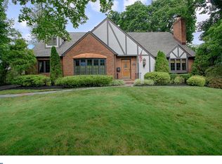 252 Moore Ln, Haddonfield, NJ 08033