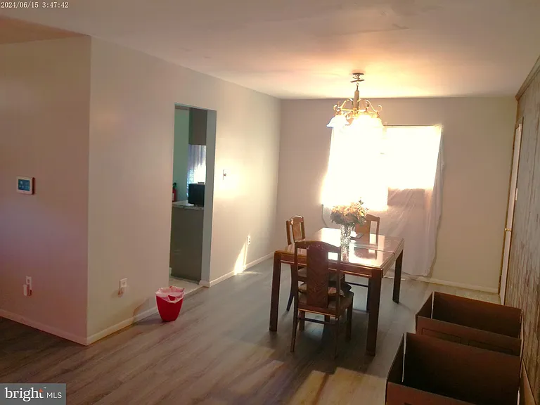 453 Bayberry St — Photo 3