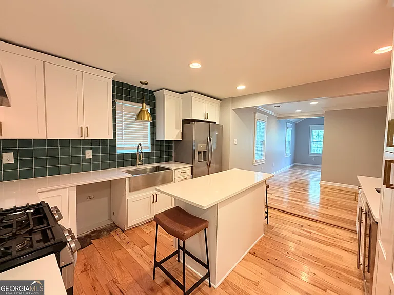 1894 North Ave NW — Photo 10