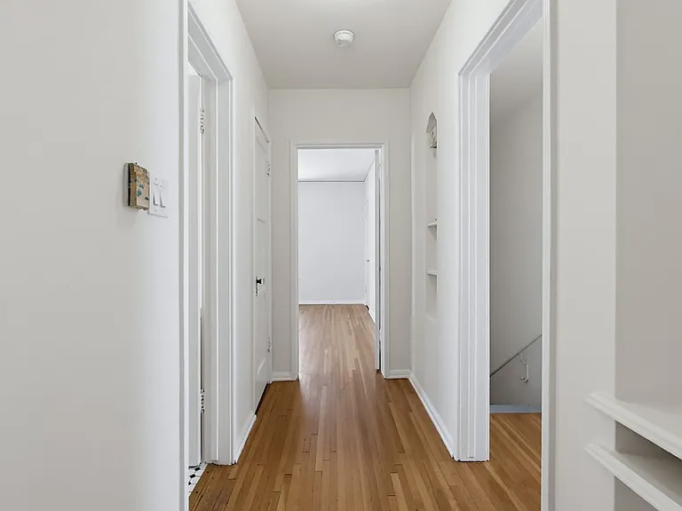 455 N Hayworth Ave — Photo 28