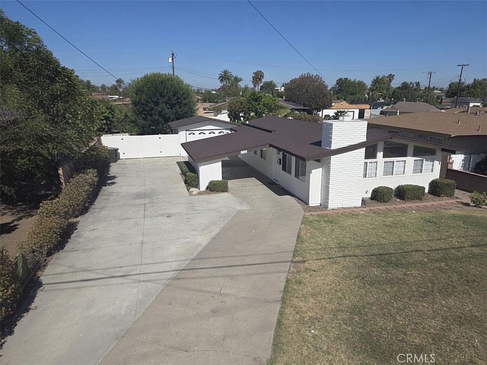 1st image of 1001 S Gilbert St