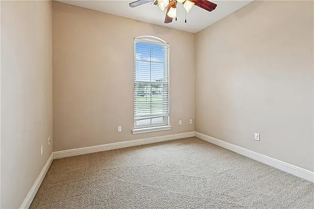 688 Timberwood Loop — Photo 14