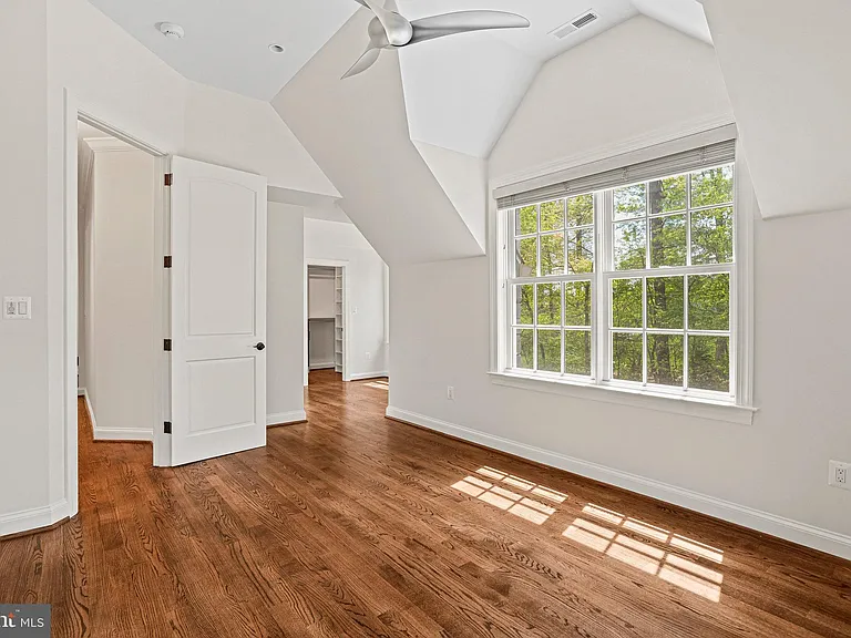 13551 Triadelphia Mill Rd — Photo 40