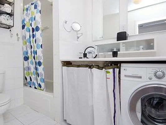 Rented by Corcoran | media 8