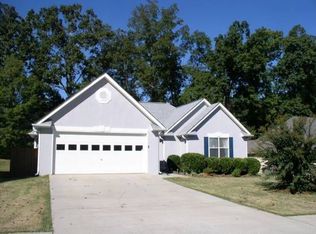 165 Kent Dr, Fayetteville, GA 30214