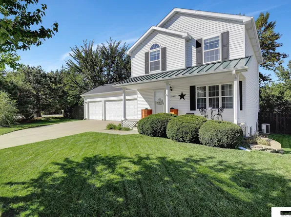 1940 W Lake St, Lincoln, NE 68522
