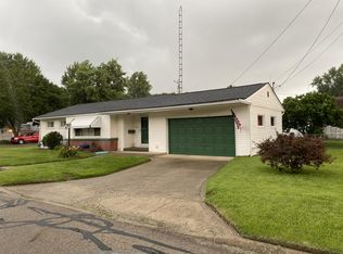 302 Henry St, Urbana, OH 43078
