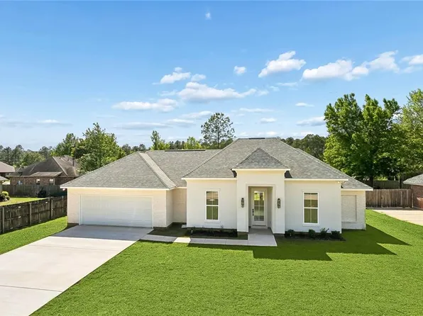 450 Autumn Wind Ln, Mandeville, LA 70471