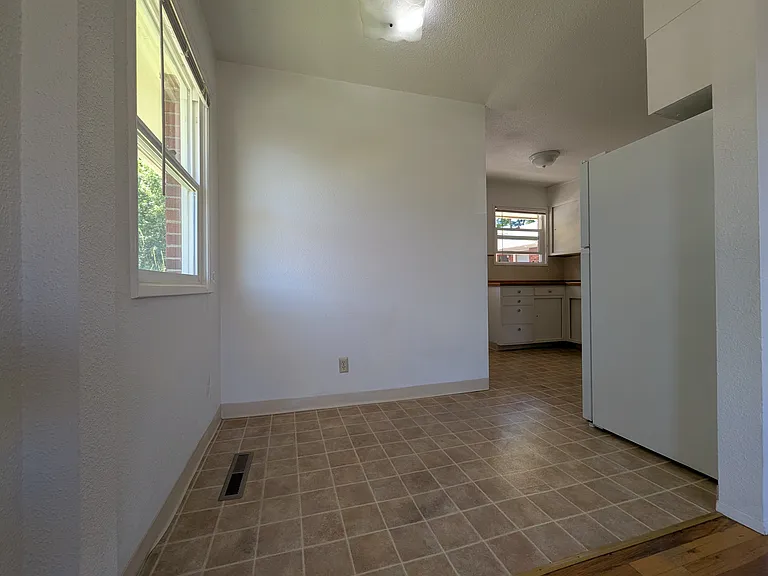 1607 K Ave #1607 — Photo 10