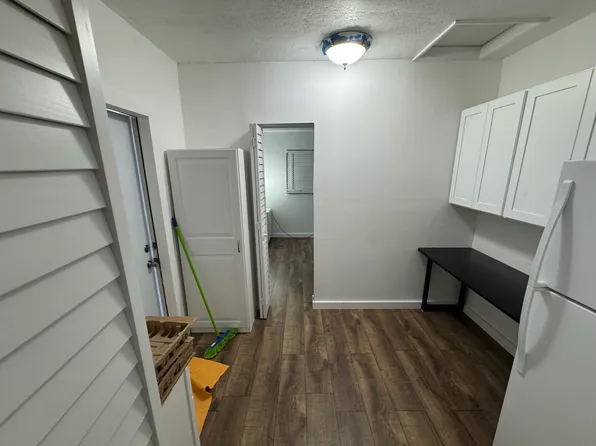 3090 SW 79th Ave #1, Miami, FL 33155