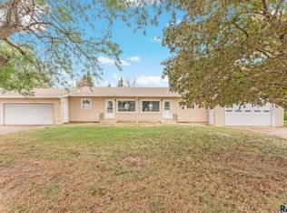 47520 258th St, Renner, SD 57055