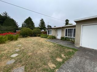 2362 Donna Dr, Eureka, CA 95503