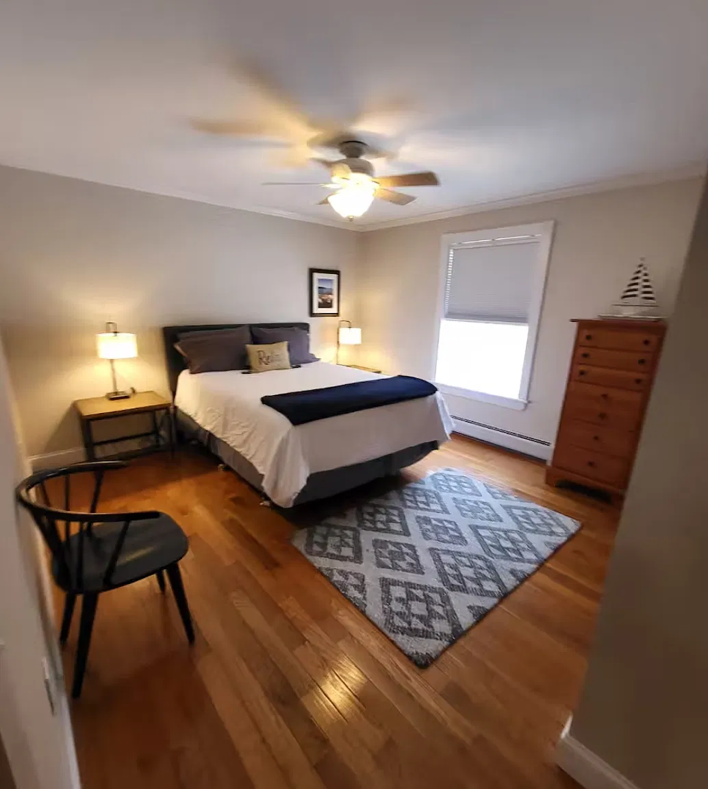 2 bed, 1000 sqft, $2,000 — Photo 3