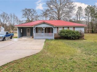 12 Cashtown Loop Rd, Aragon, GA 30104