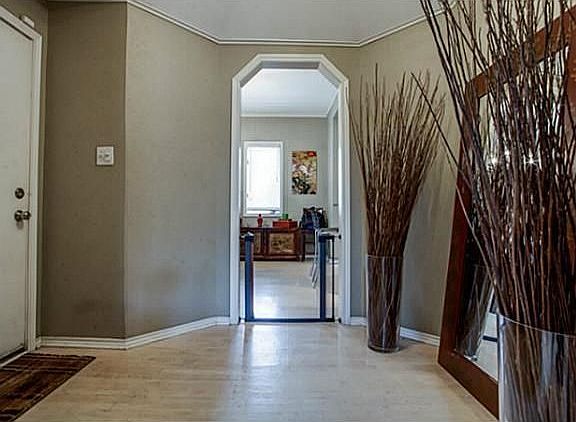 5th image of 4040 Avondale Ave APT 105