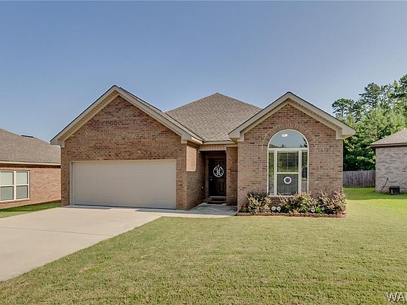2nd image of 6674 Helen Julia Ln