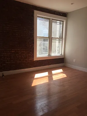 Rented by Brooklyn Vertical Inc. | media 18