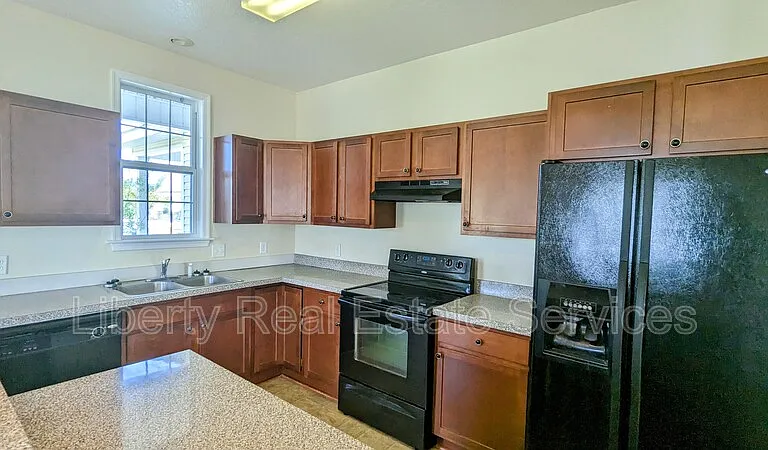 409 Valdez Ct — Photo 4