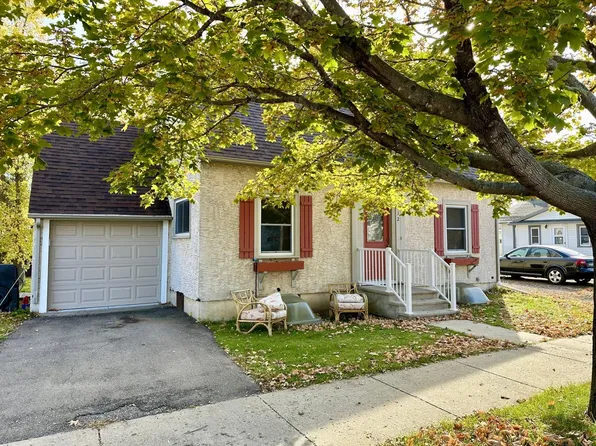 212 Cedar St S, Grey Eagle, MN 56336