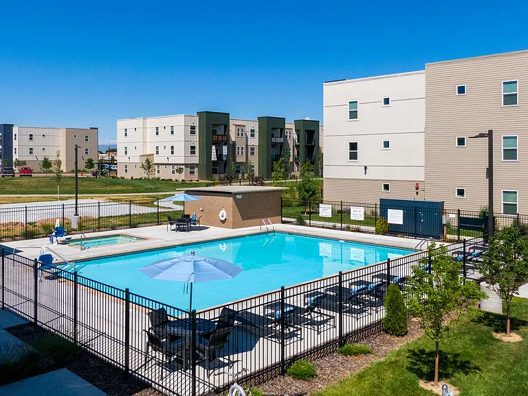 Dovetail Apartments — Photo 30