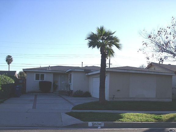 2nd image of 12534 Lemming St
