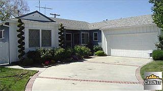 2nd image of 12818 Blythe St
