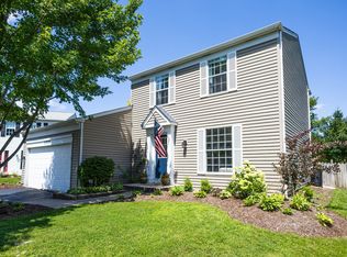 1335 Nantucket Ct, Carol Stream, IL 60188