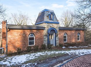 127 Fairfax Rd, Pittsburgh, PA 15221