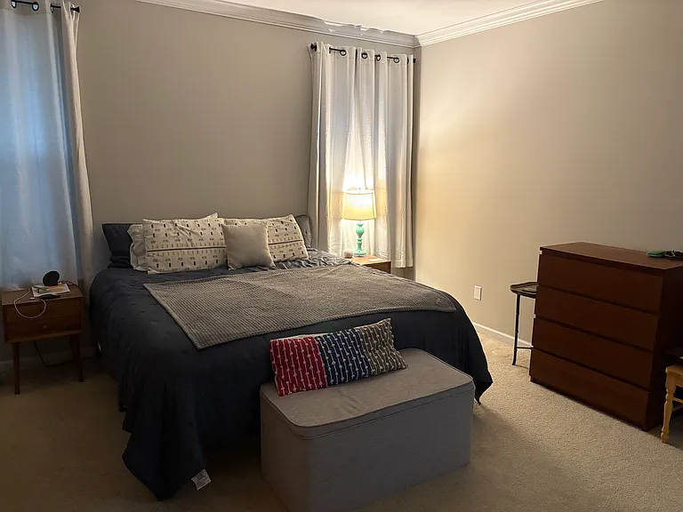4662 Crown Pkwy — Photo 11