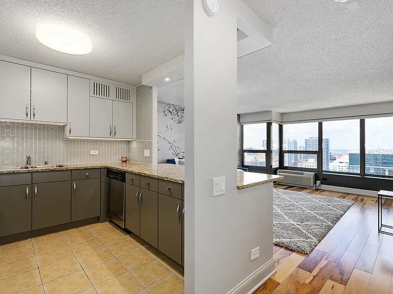 30 E Huron St #3105 — Photo 3