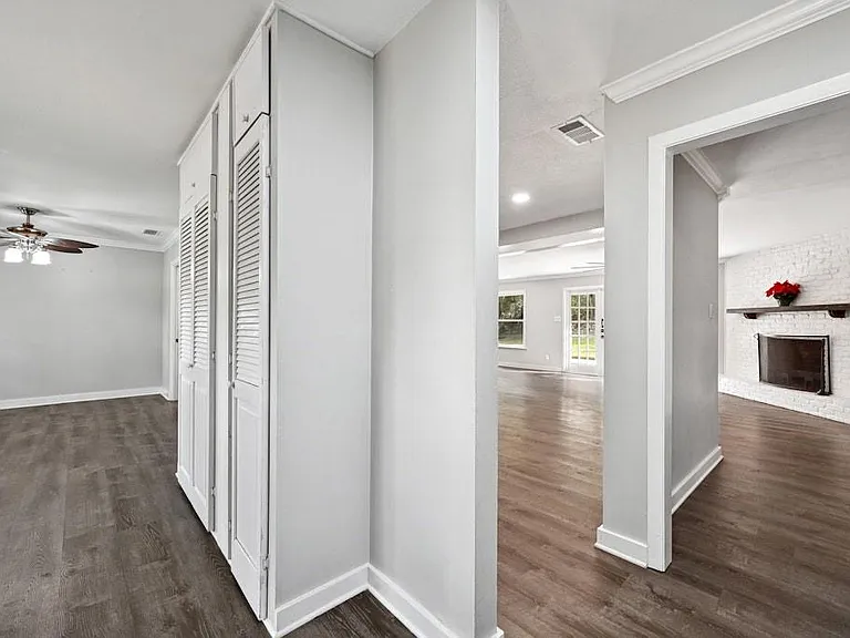 5903 Highland Hills Dr — Photo 5