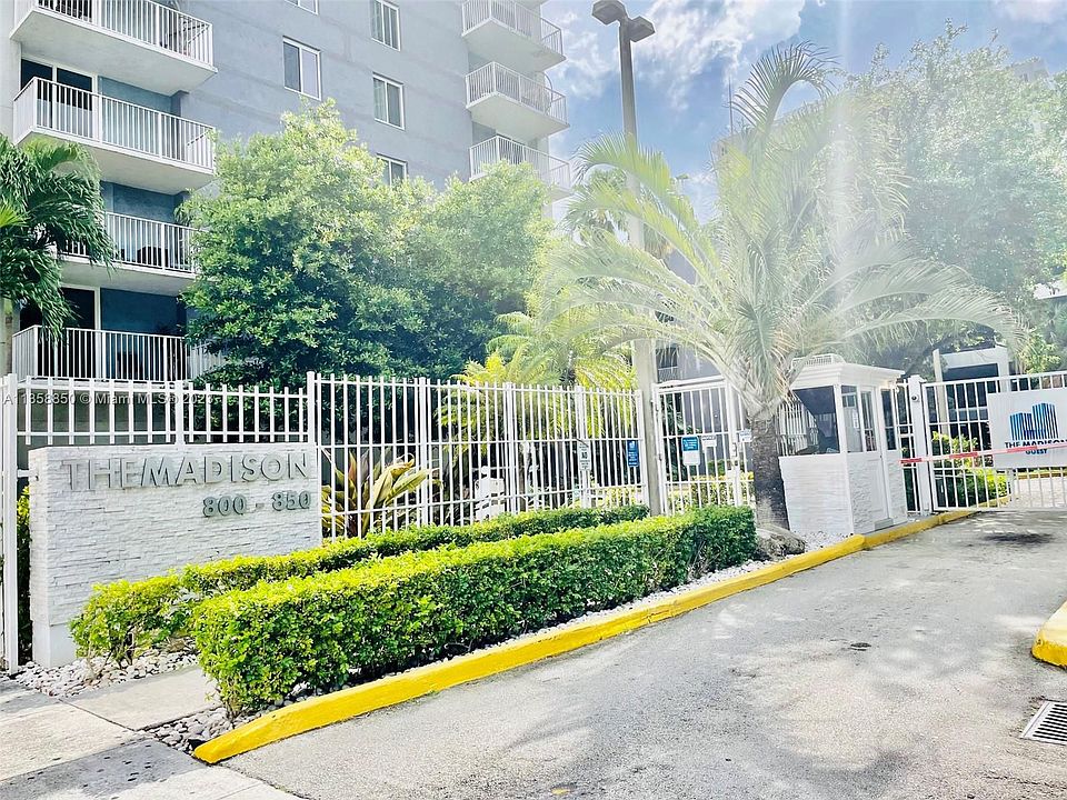 1st image of 850 N Miami Ave #606