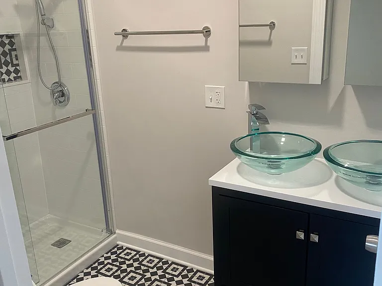 10214 S Forest Ave #2 — Photo 8