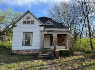708 Grace Ave, West Plains, MO 65775