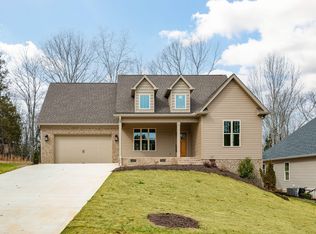 7261 Ron Rd, Ooltewah, TN 37363