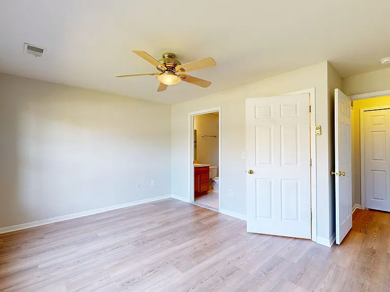 1376 Addington Ln — Photo 12