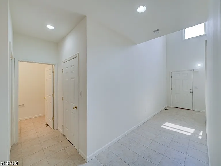 26 Decroce Ct — Photo 8