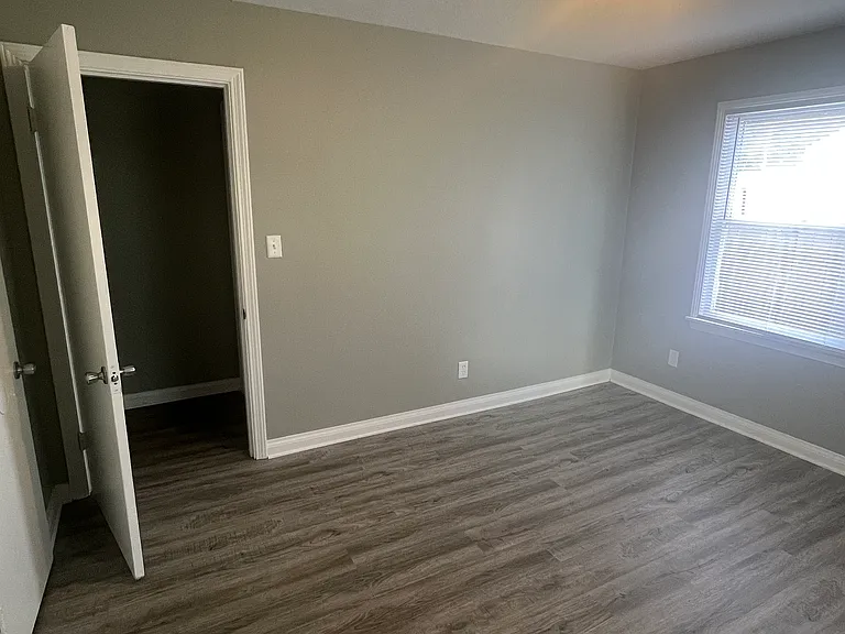 5419 Decker Rd — Photo 6