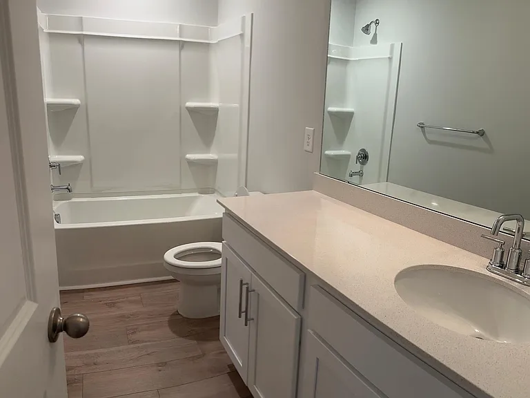 1872 Villena Dr — Photo 16