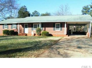 3006 Grier St, Newton, NC 28658