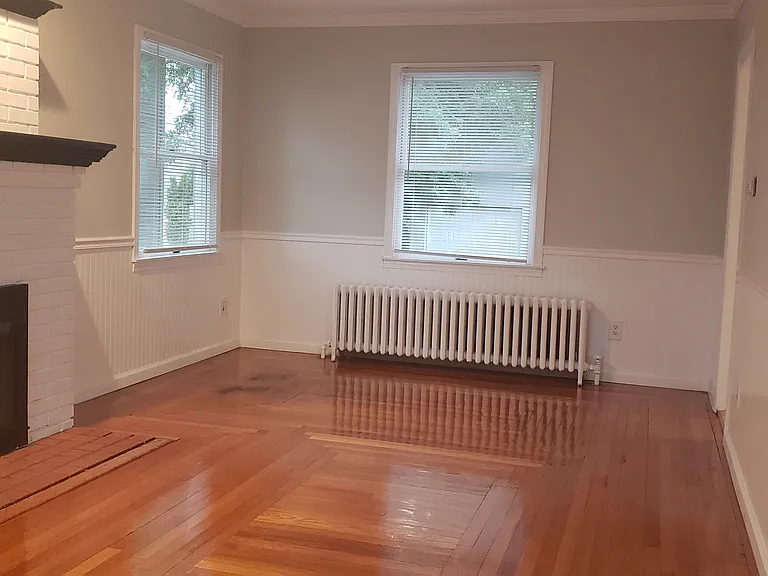 54 Lambert St #A — Photo 7