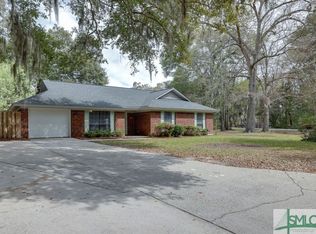 938 Mill Dr, Savannah, GA 31419