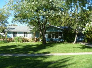 1730 Winchester Ln, Schaumburg, IL 60193